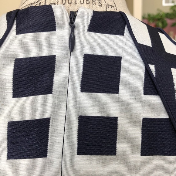 👗 Beautiful A-Line Dress 👗 - Picture 8 of 8